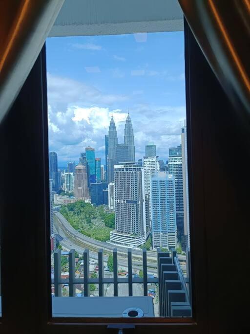Appartement Cl 29A Insta Klcc View & Infinity Pool à Kuala Lumpur Extérieur photo